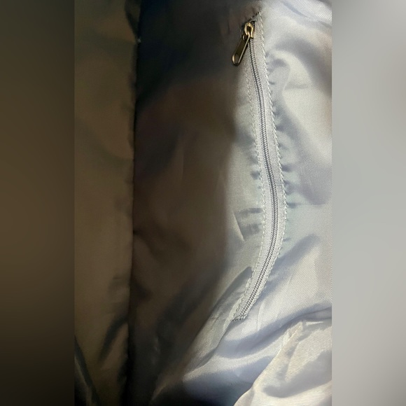 BANG! Duffle Bag NWOT - Picture 7 of 8